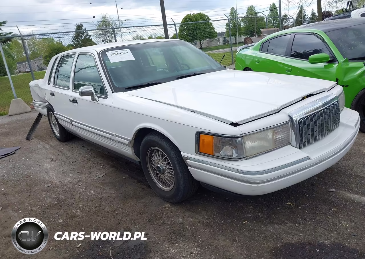 1994 Lincoln Town Car Signature-Tournament