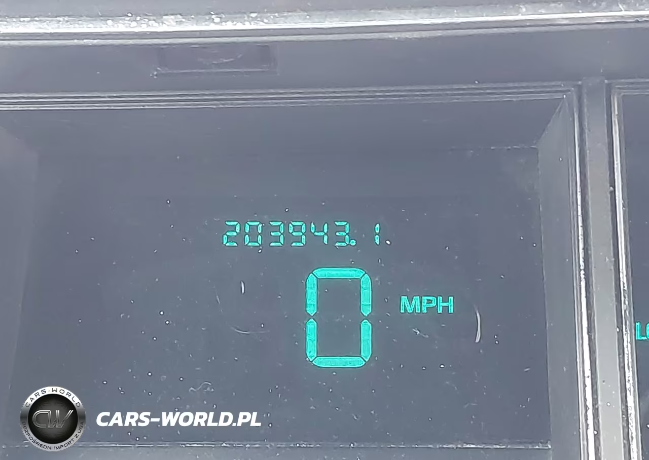 1994 Lincoln Town Car Signature-Tournament VIN:1LNLM82W5RY676231 - 15