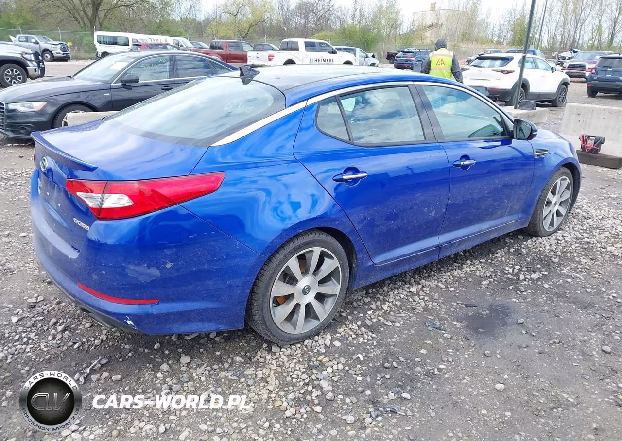 2012 Kia Optima Sx VIN:5XXGR4A64CG078928 - 4