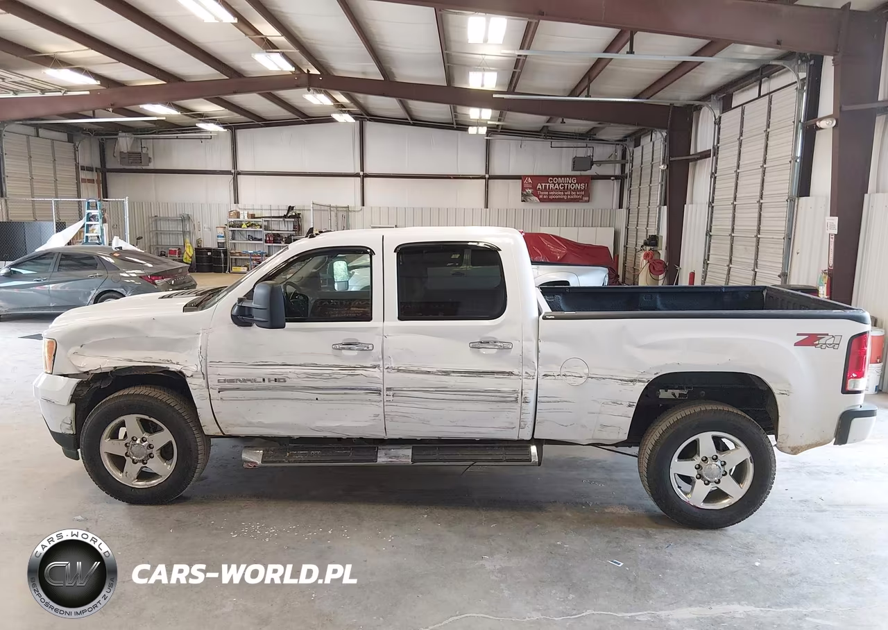 2011 GMC Sierra 2500Hd Denali VIN:1GT125C89BF165770 - 14