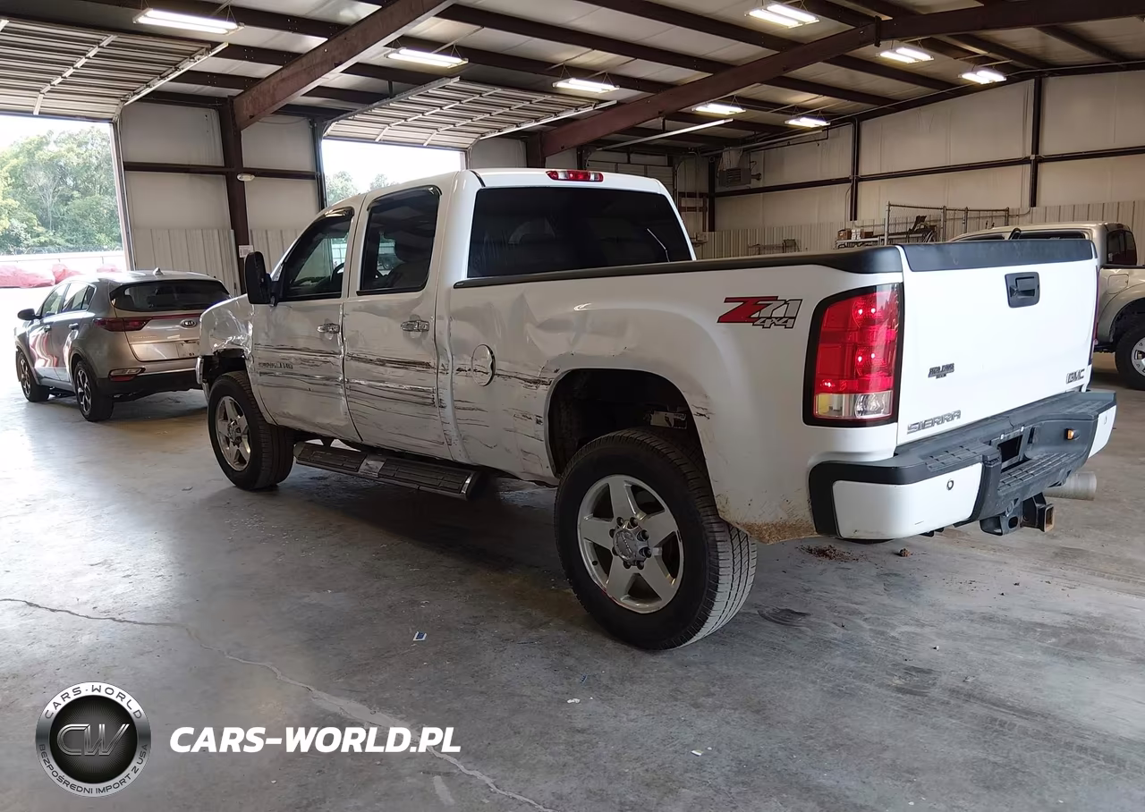 2011 GMC Sierra 2500Hd Denali VIN:1GT125C89BF165770 - 3