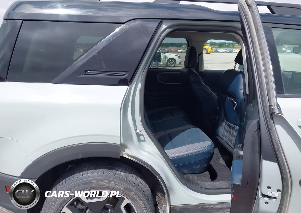 2021 Ford Bronco Sport Outer Banks VIN:3FMCR9C69MRA37797 - 8