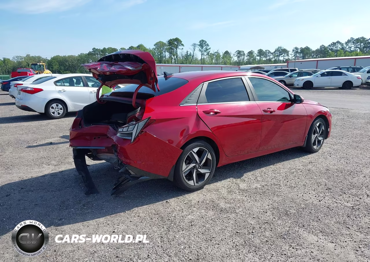 2022 Hyundai Elantra Limited VIN:KMHLP4AG8NU360186 - 4