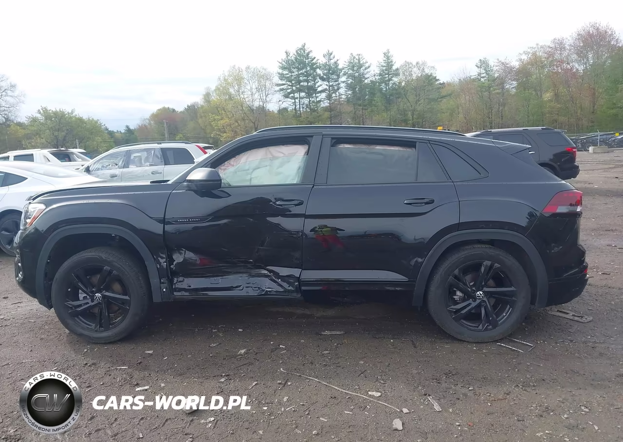2025 Volkswagen Atlas Cross Sport 2.0T Sel R-Line Black VIN:1V2AE2CA3SC200912 - 14