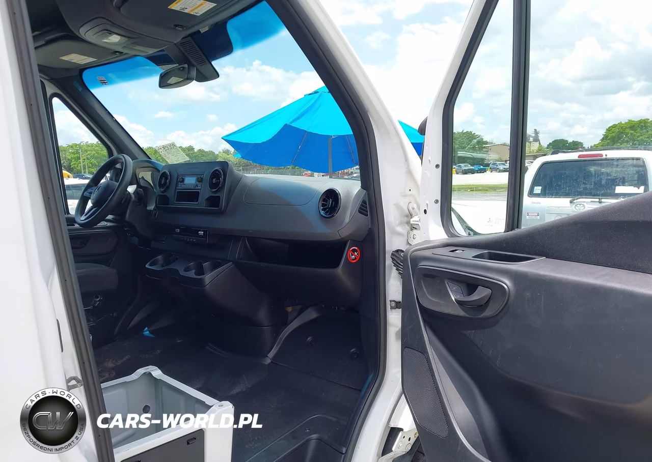 2021 Mercedes-Benz Sprinter 2500 High Roof I4 VIN:W1Y40CHY5MT061664 - 5