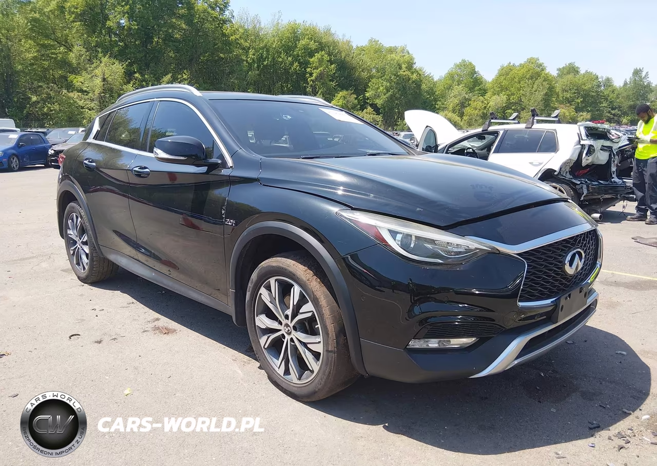 2018 Infiniti Qx30 Premium – zdjęcie 1 z 10