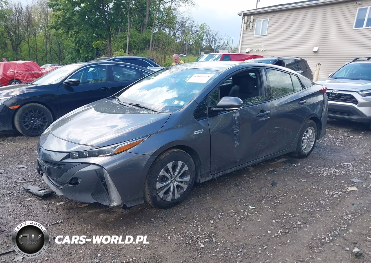 2020 Toyota Prius Prime Le VIN:JTDKARFP9L3129680 - 2