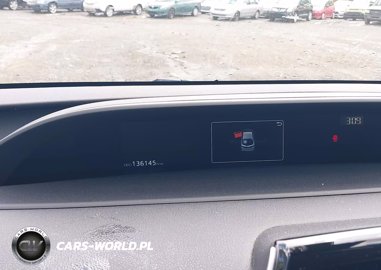 2020 Toyota Prius Prime Le VIN:JTDKARFP9L3129680 - 7