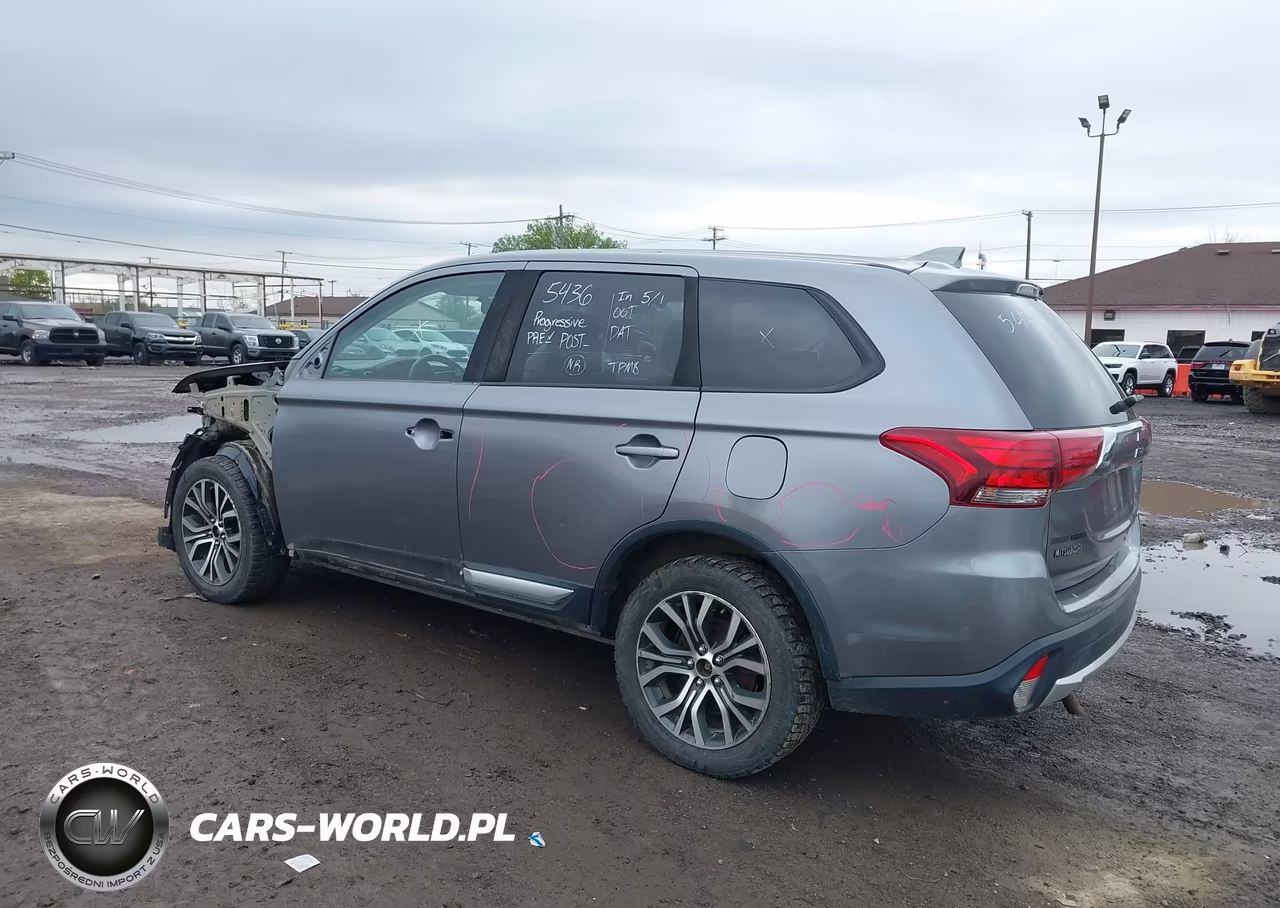 2018 Mitsubishi Outlander Es VIN:JA4AZ3A33JJ005557 - 3