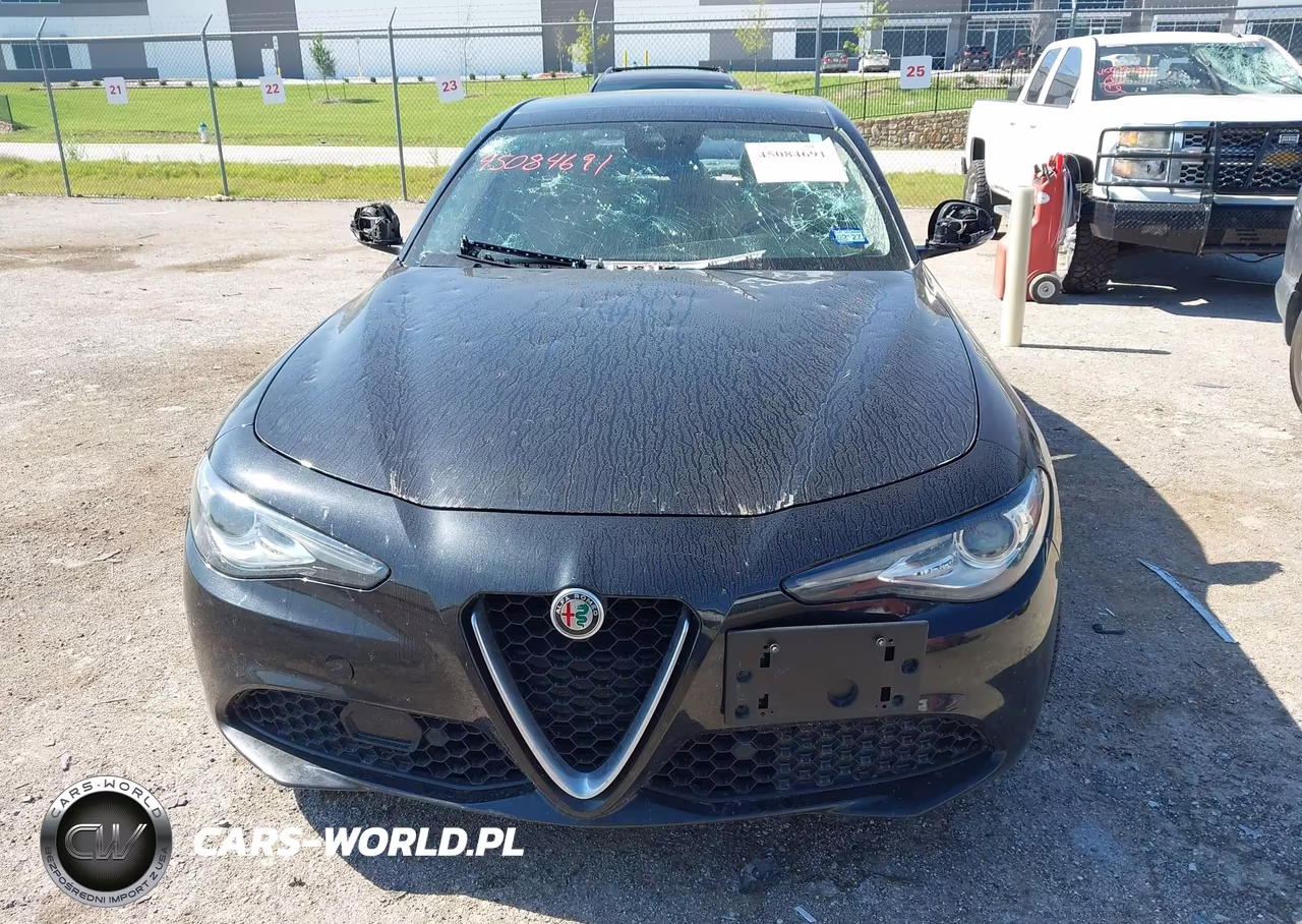 2018 Alfa Romeo Giulia Ti Lusso Awd VIN:ZARFAEEN7J7576711 - 12