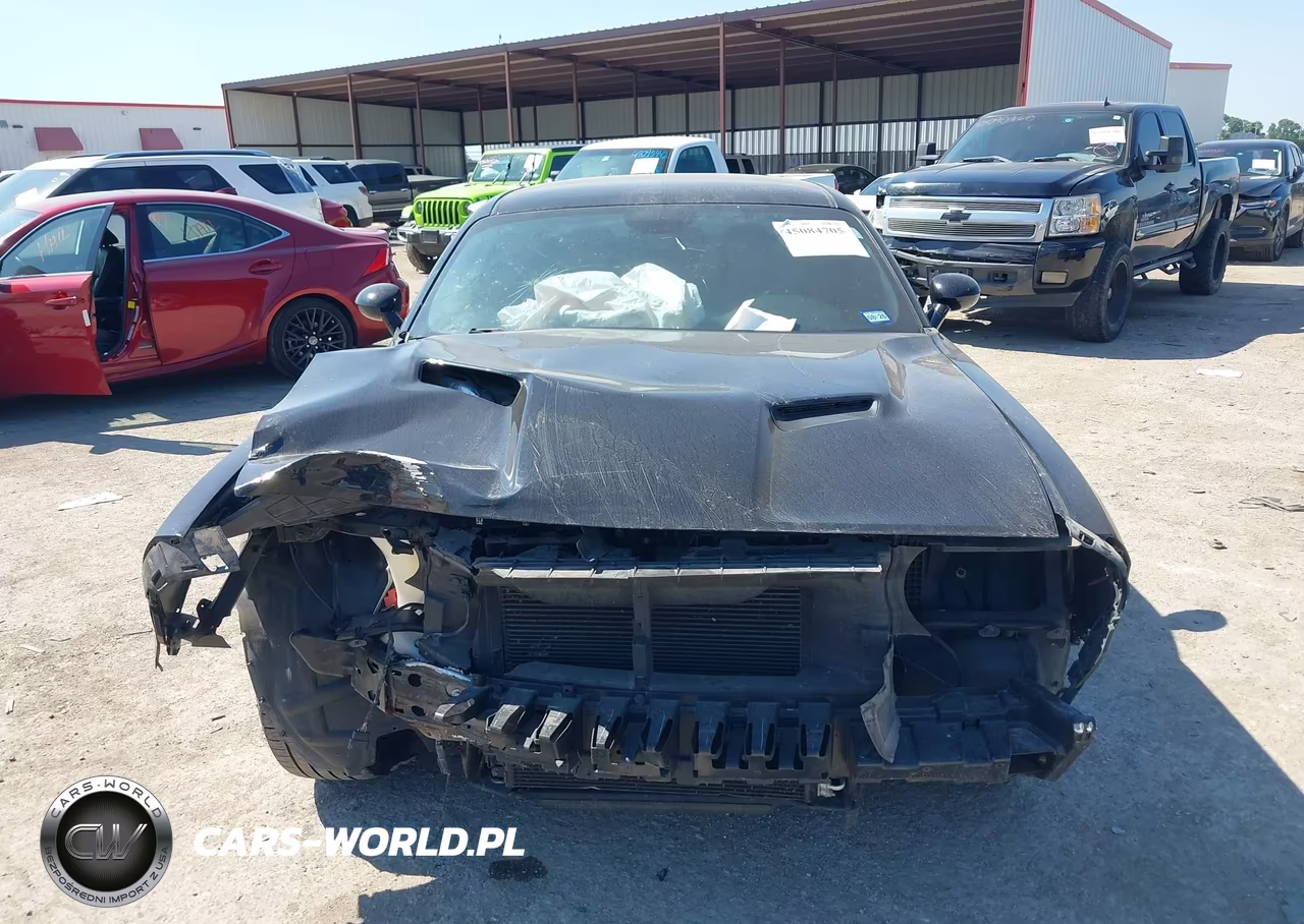 2018 Dodge Challenger Sxt VIN:2C3CDZAG4JH245404 - 12