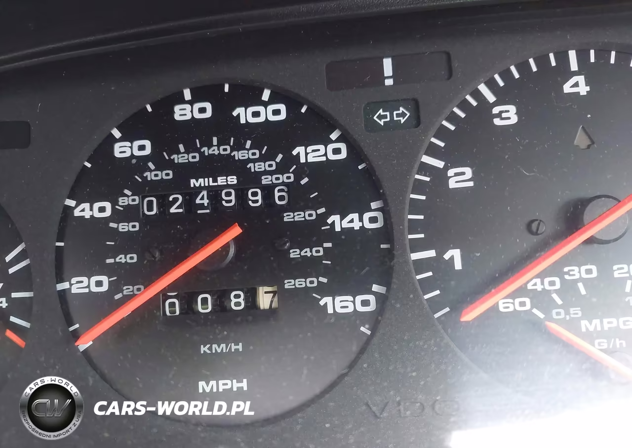 1986 Porsche 944 VIN:WP0AA0941GN457940 - 15