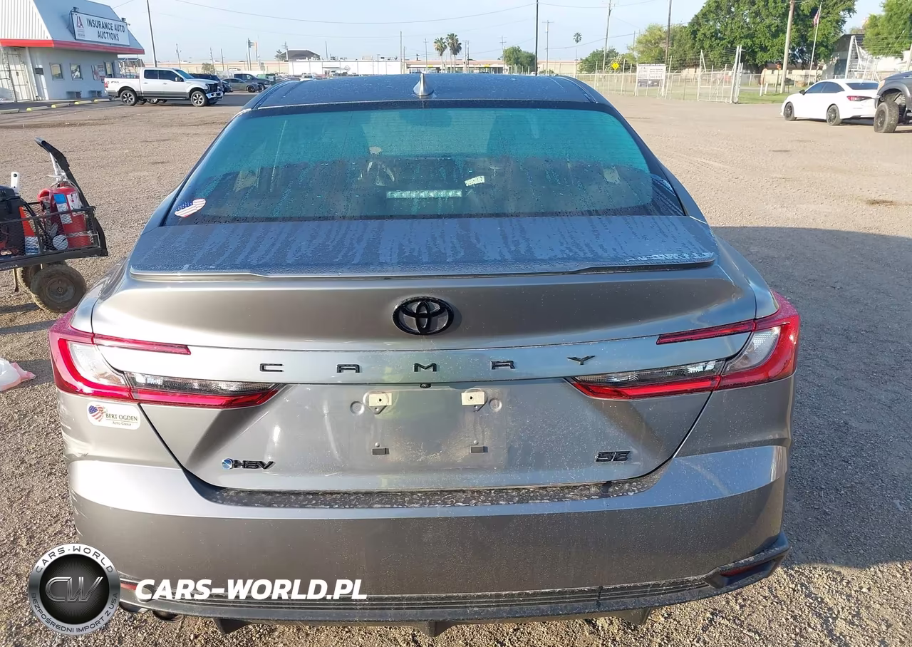2026 Toyota Camry Se VIN:4T1DAACK7TU651085 - 16