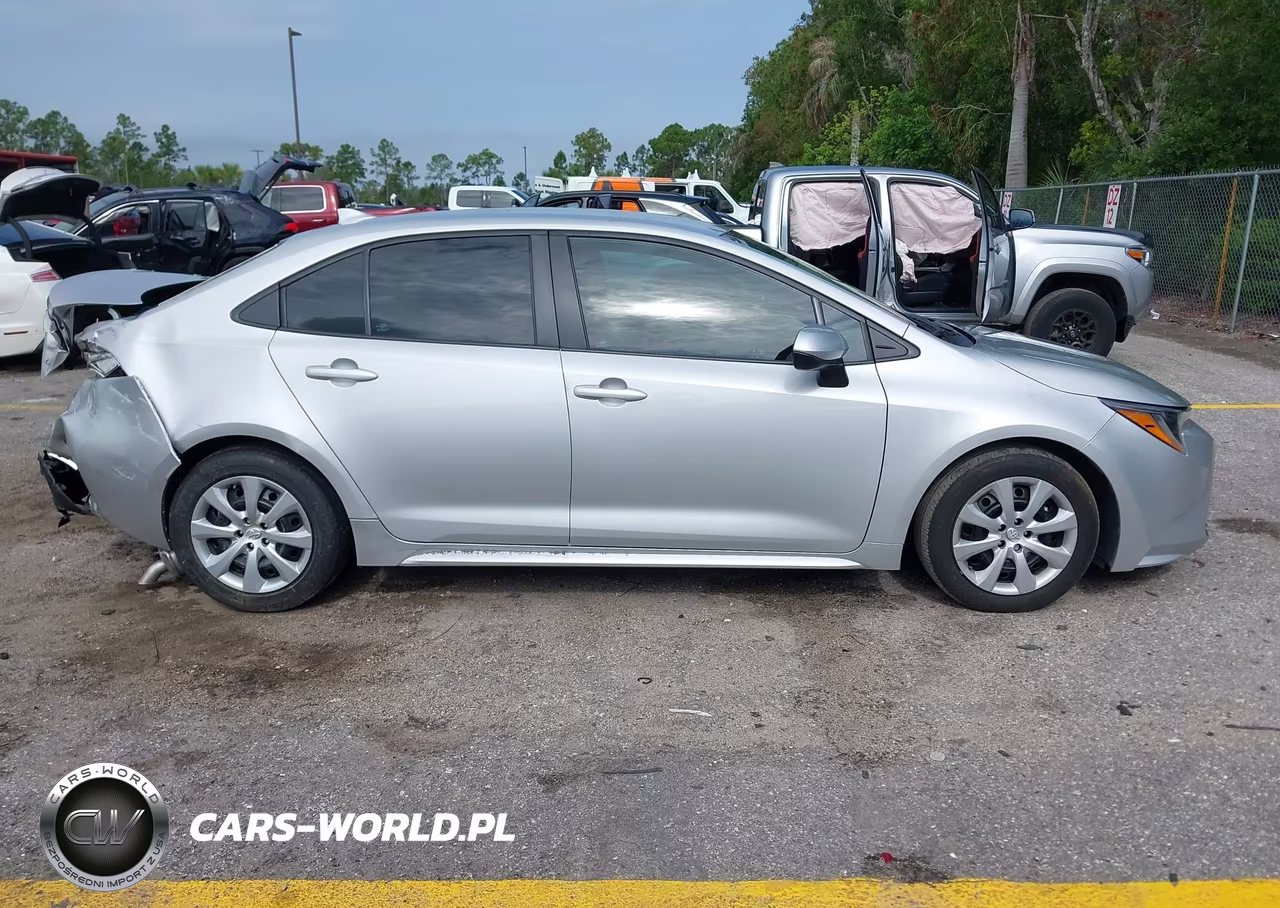 2023 Toyota Corolla Le VIN:5YFB4MDE6PP070824 - 13