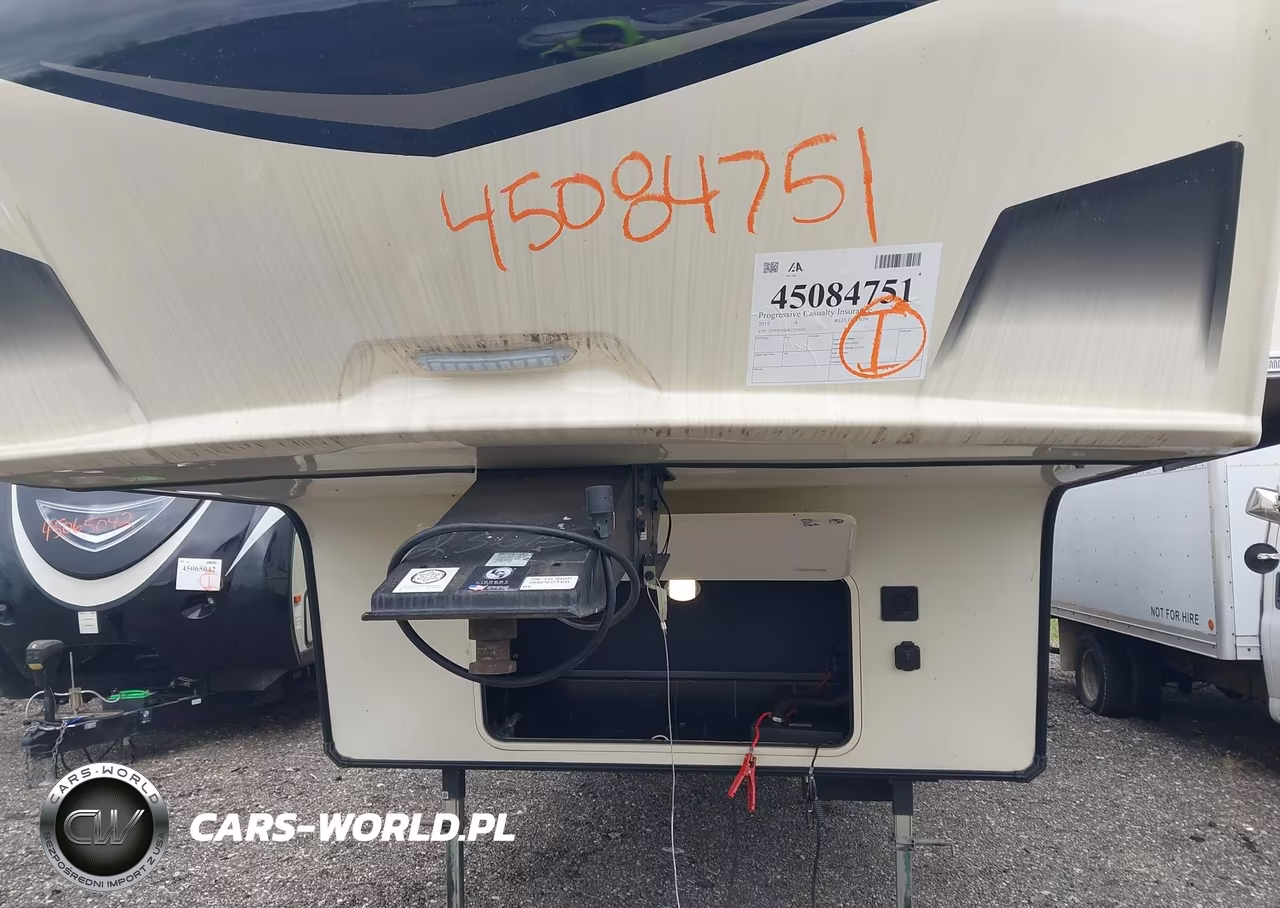 2019 Grand Design Reflection VIN:573FR3629K3323645 - 10