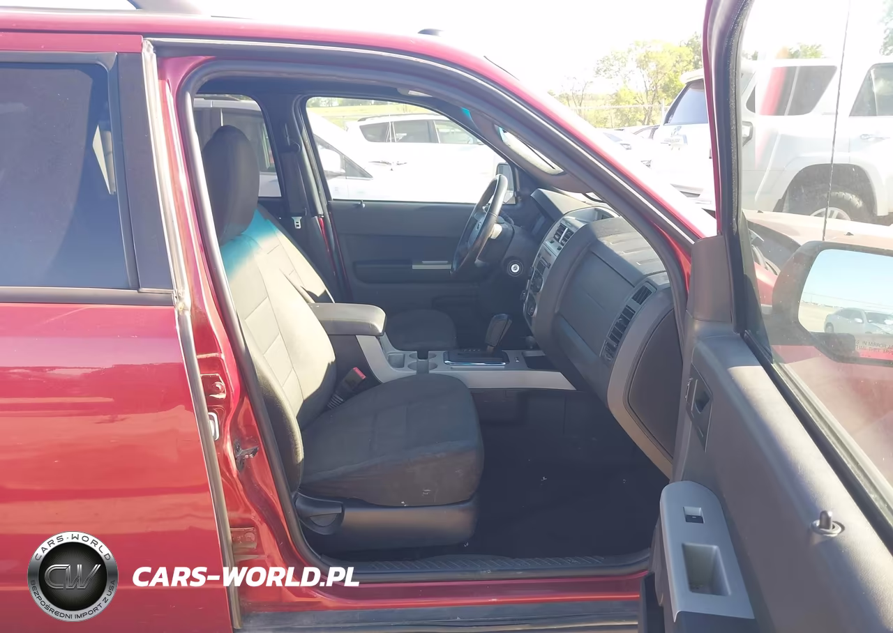 2012 Ford Escape Xlt VIN:1FMCU9DG7CKB67554 - 5