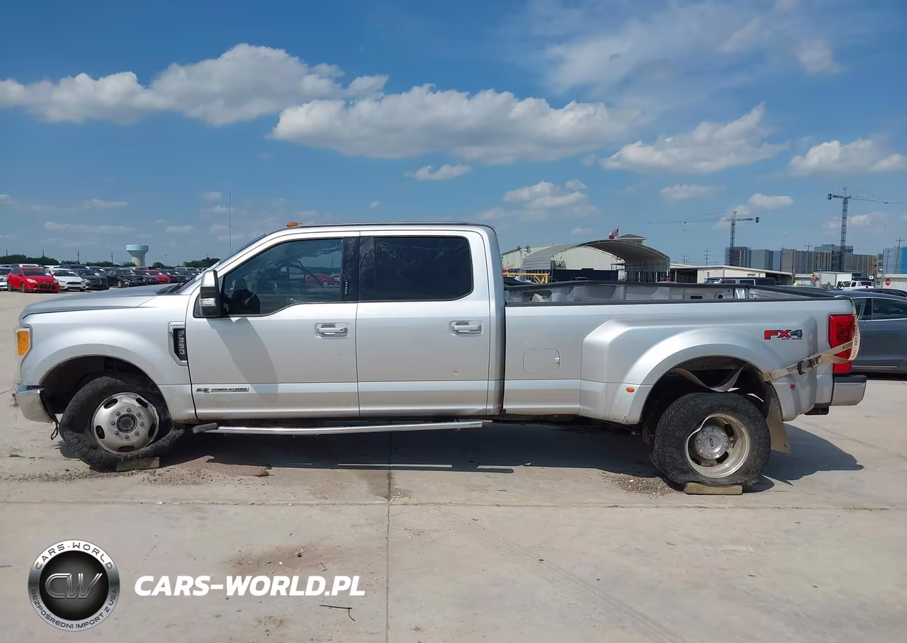 2017 Ford F-350 Lariat VIN:1FT8W3DT7HEE81743 - 14