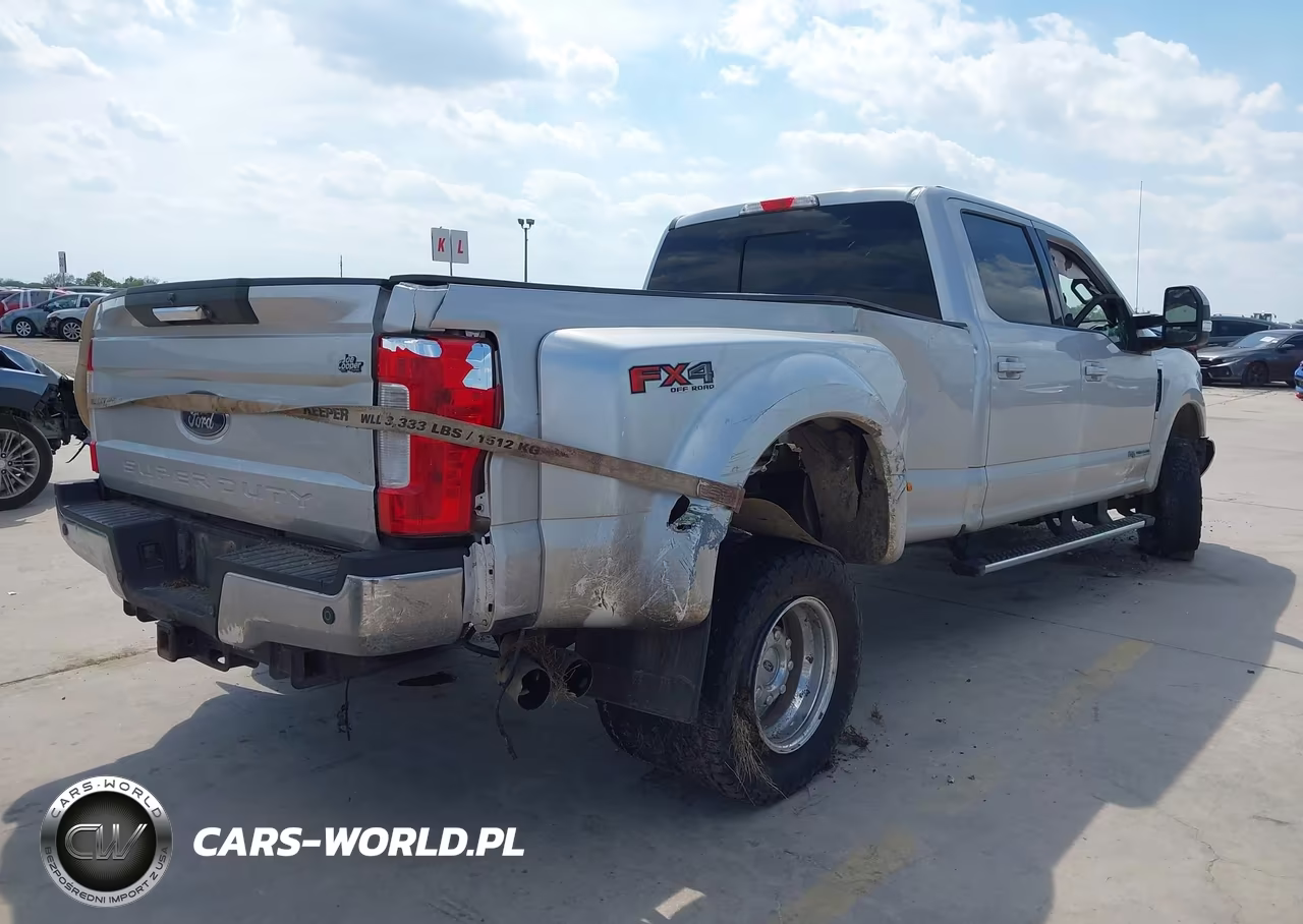 2017 Ford F-350 Lariat VIN:1FT8W3DT7HEE81743 - 4