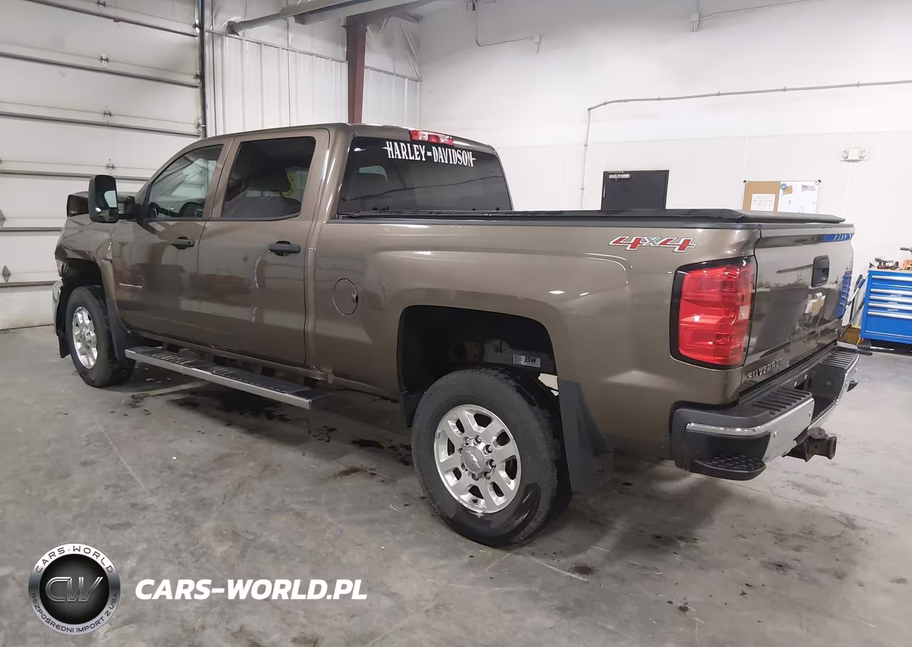 2015 Chevrolet Silverado 2500Hd Lt VIN:1GC1KVEG6FF110302 - 3