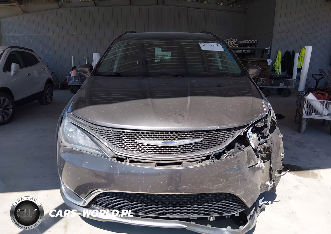 2017 Chrysler Pacifica Touring-L VIN:2C4RC1BG9HR676317 - 12