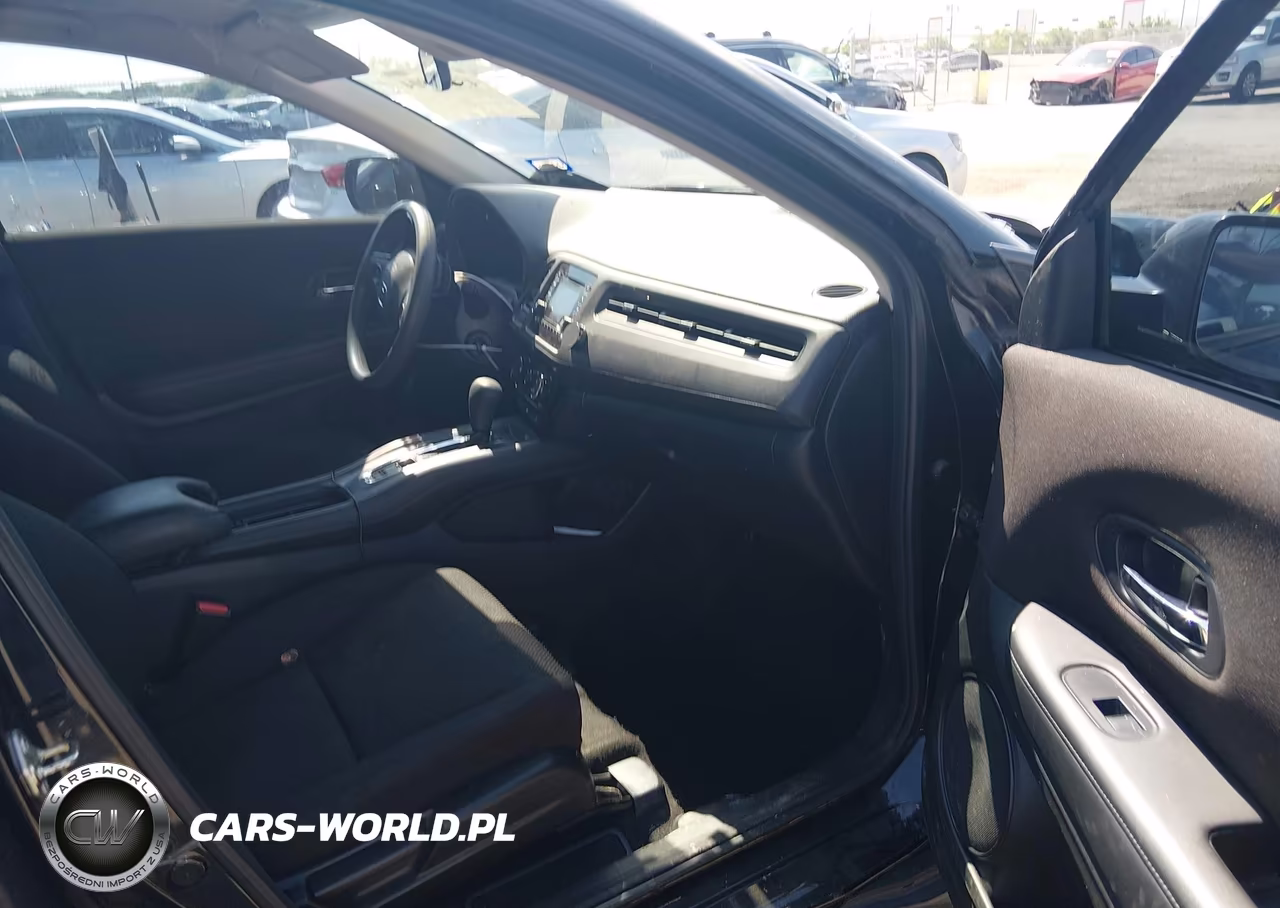 2017 Honda Hr-V Lx VIN:3CZRU6H38HM709808 - 5