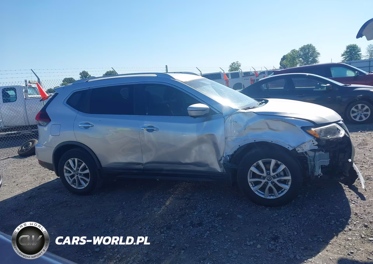 2018 Nissan Rogue Sv VIN:KNMAT2MTXJP586050 - 13