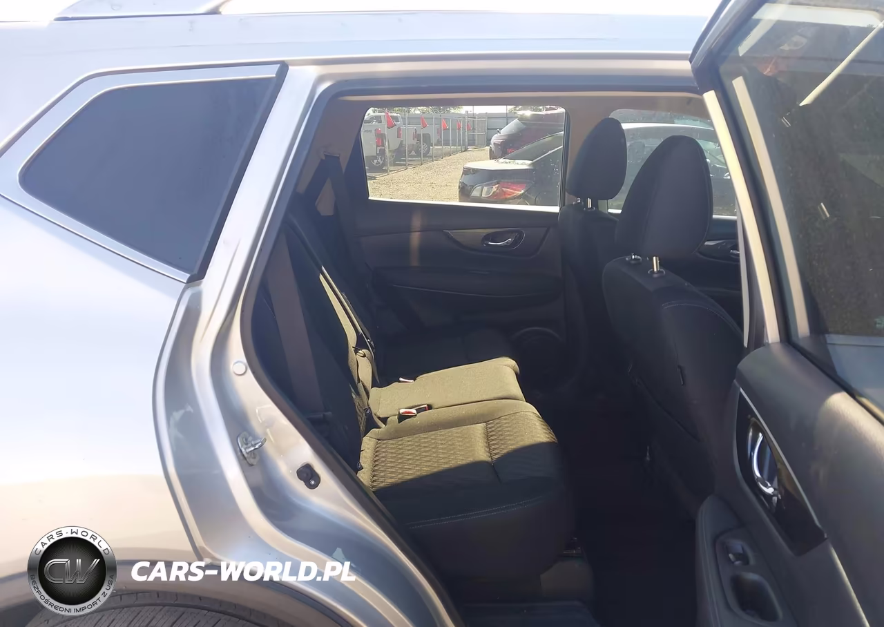 2018 Nissan Rogue Sv VIN:KNMAT2MTXJP586050 - 8