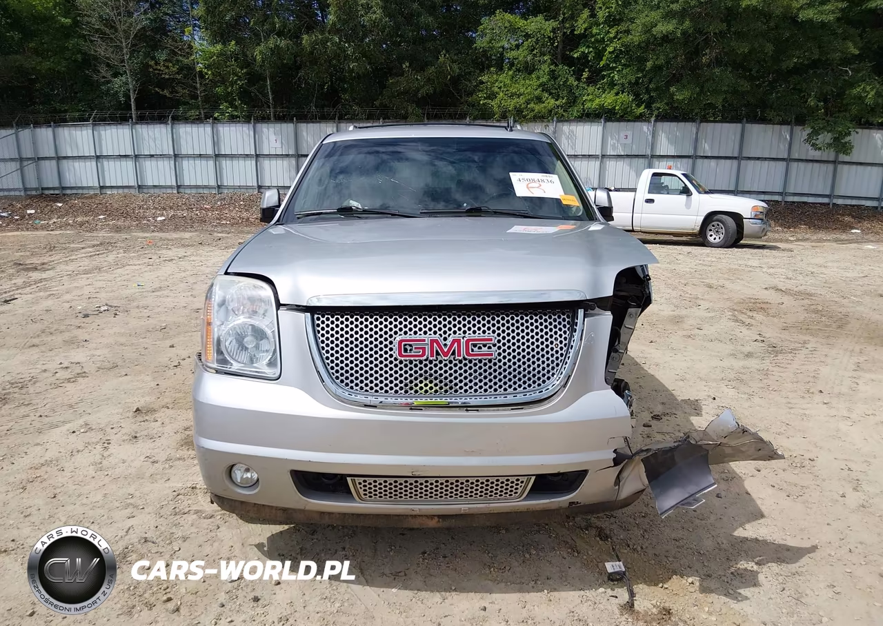 2011 GMC Yukon Denali VIN:1GKS2EEFXBR267534 - 12