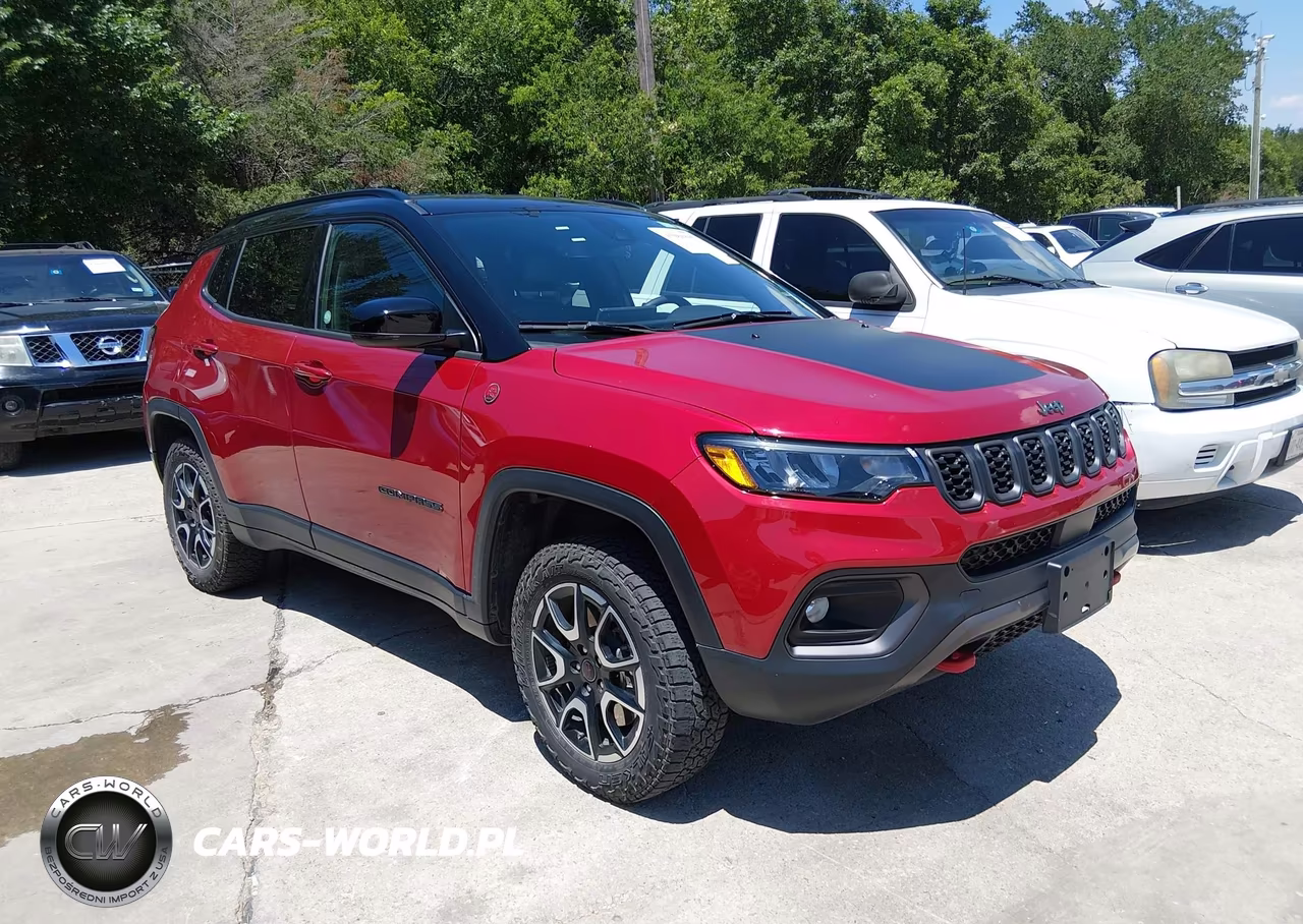2025 Jeep Compass Trailhawk 4X4 – zdjęcie 1 z 16