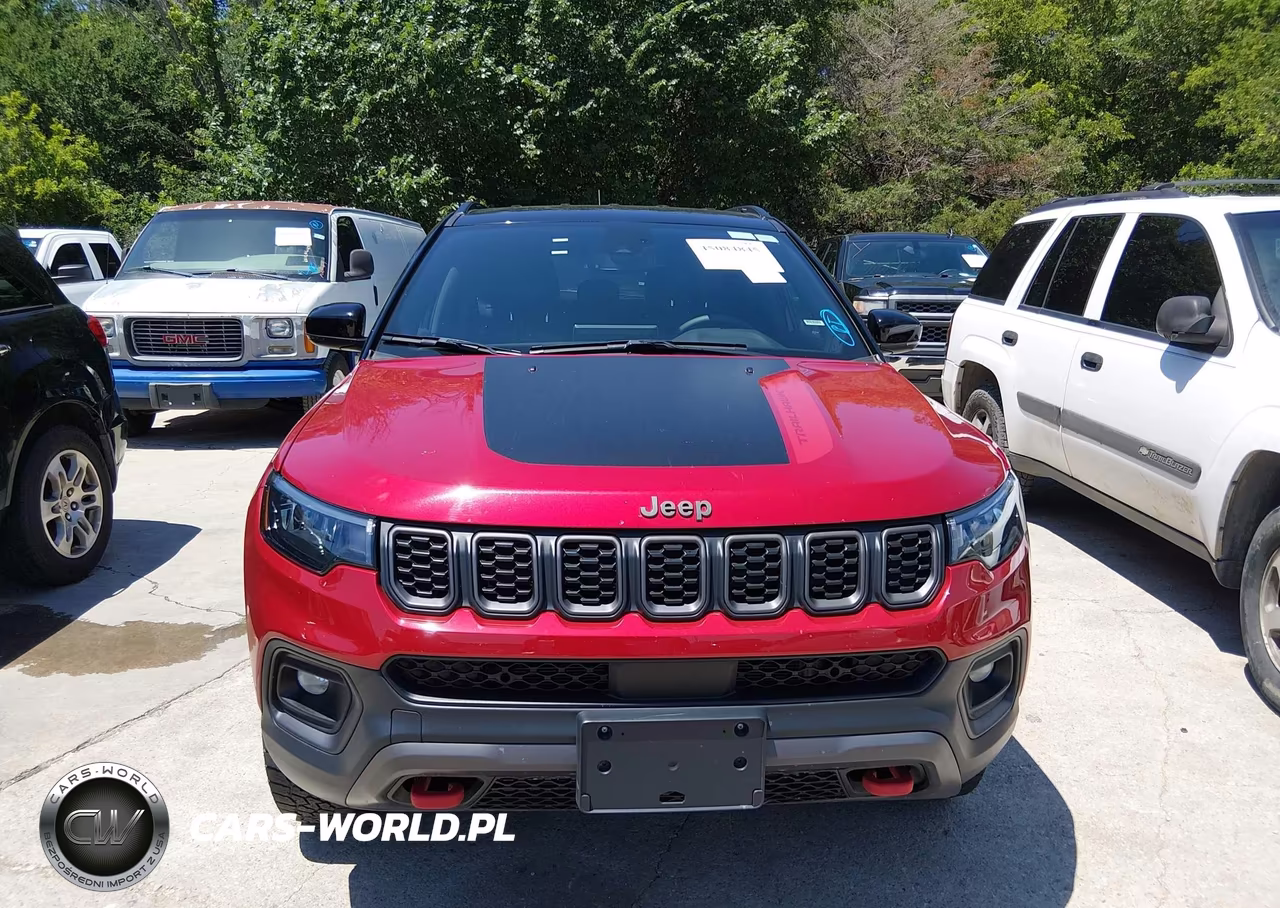 2025 Jeep Compass Trailhawk 4X4 VIN:3C4NJDDN5ST581792 - 12