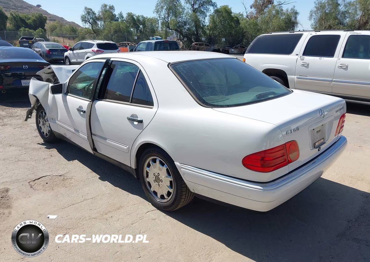 1999 Mercedes-Benz E 300 Diesel VIN:WDBJF25H5XA884629 - 3