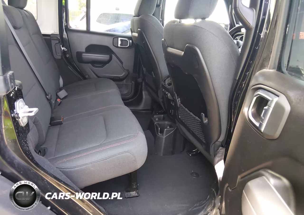 2024 Jeep Wrangler 4-Door Rubicon 4X4 VIN:1C4PJXFG7RW304395 - 8