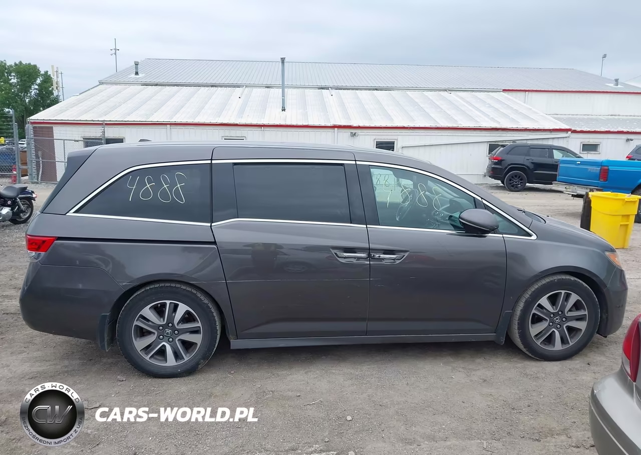 2016 Honda Odyssey Touring-Touring Elite VIN:5FNRL5H96GB028086 - 13
