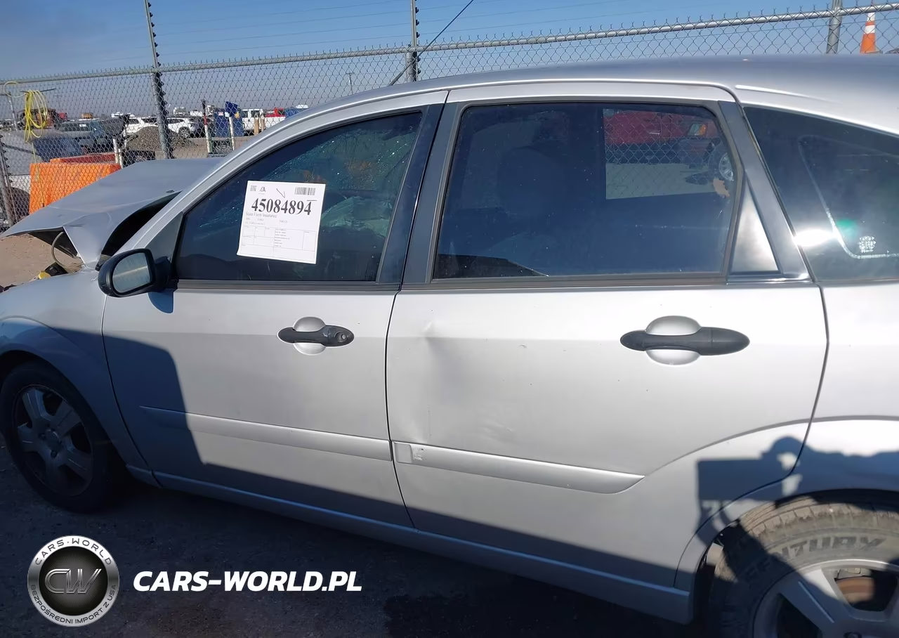 2004 Ford Focus Zx5 VIN:3FAFP37ZX4R115812 - 14