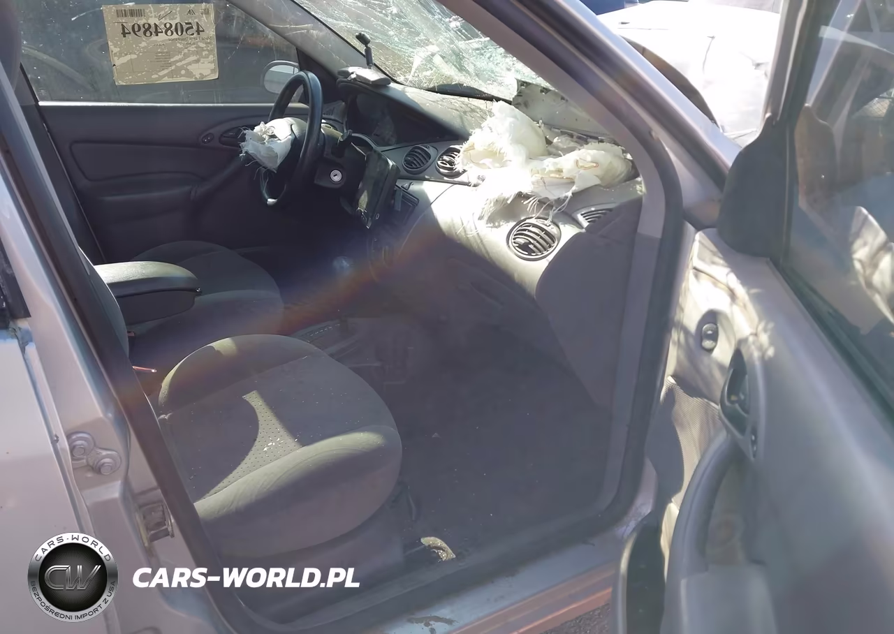 2004 Ford Focus Zx5 VIN:3FAFP37ZX4R115812 - 5