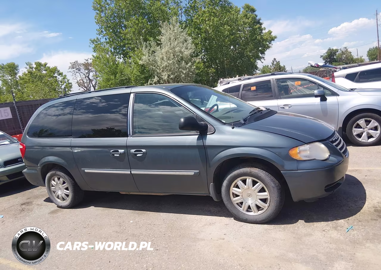 2006 Chrysler Town & Country Touring VIN:2A8GP54L06R921718 - 14