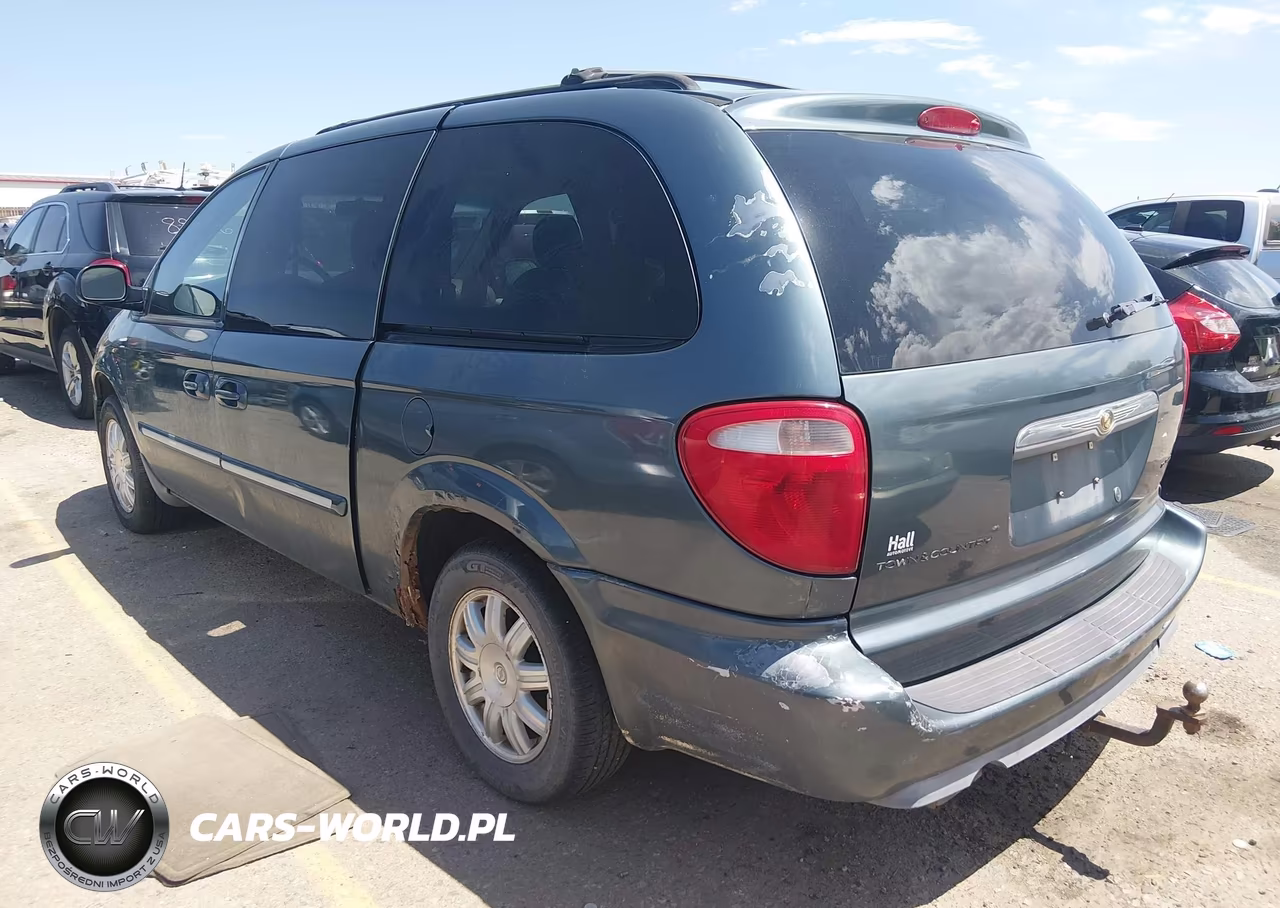 2006 Chrysler Town & Country Touring VIN:2A8GP54L06R921718 - 3