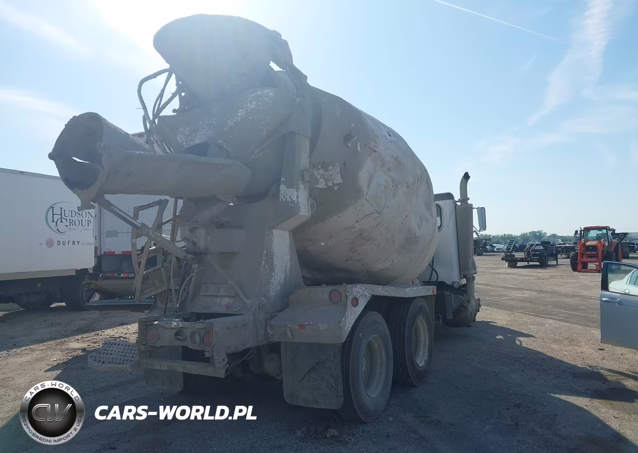 2001 Peterbilt 357 VIN:1NPALT0X21S535193 - 4