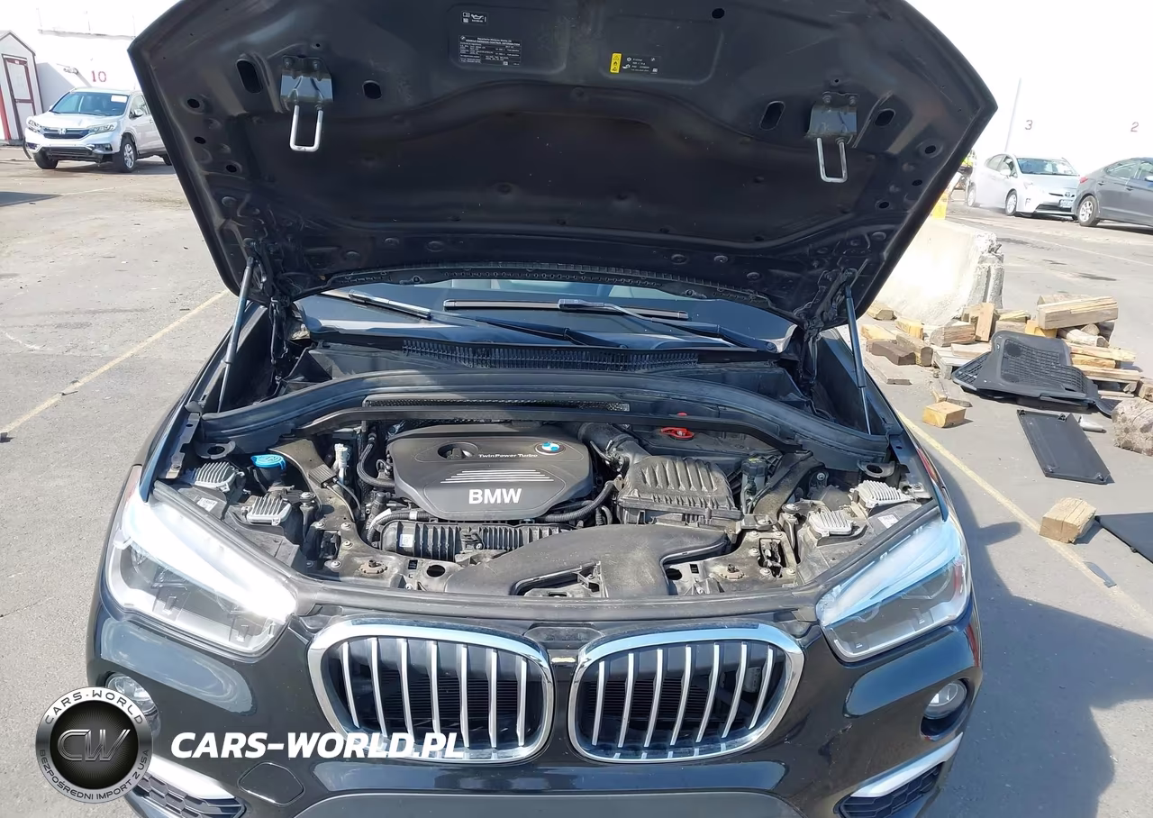 2017 BMW X1 xDrive28I VIN:WBXHT3C3XH5F69069 - 10