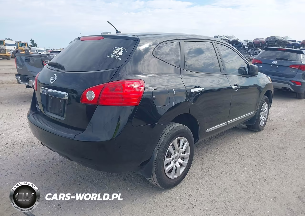 2015 Nissan Rogue Select S VIN:JN8AS5MT3FW656882 - 4