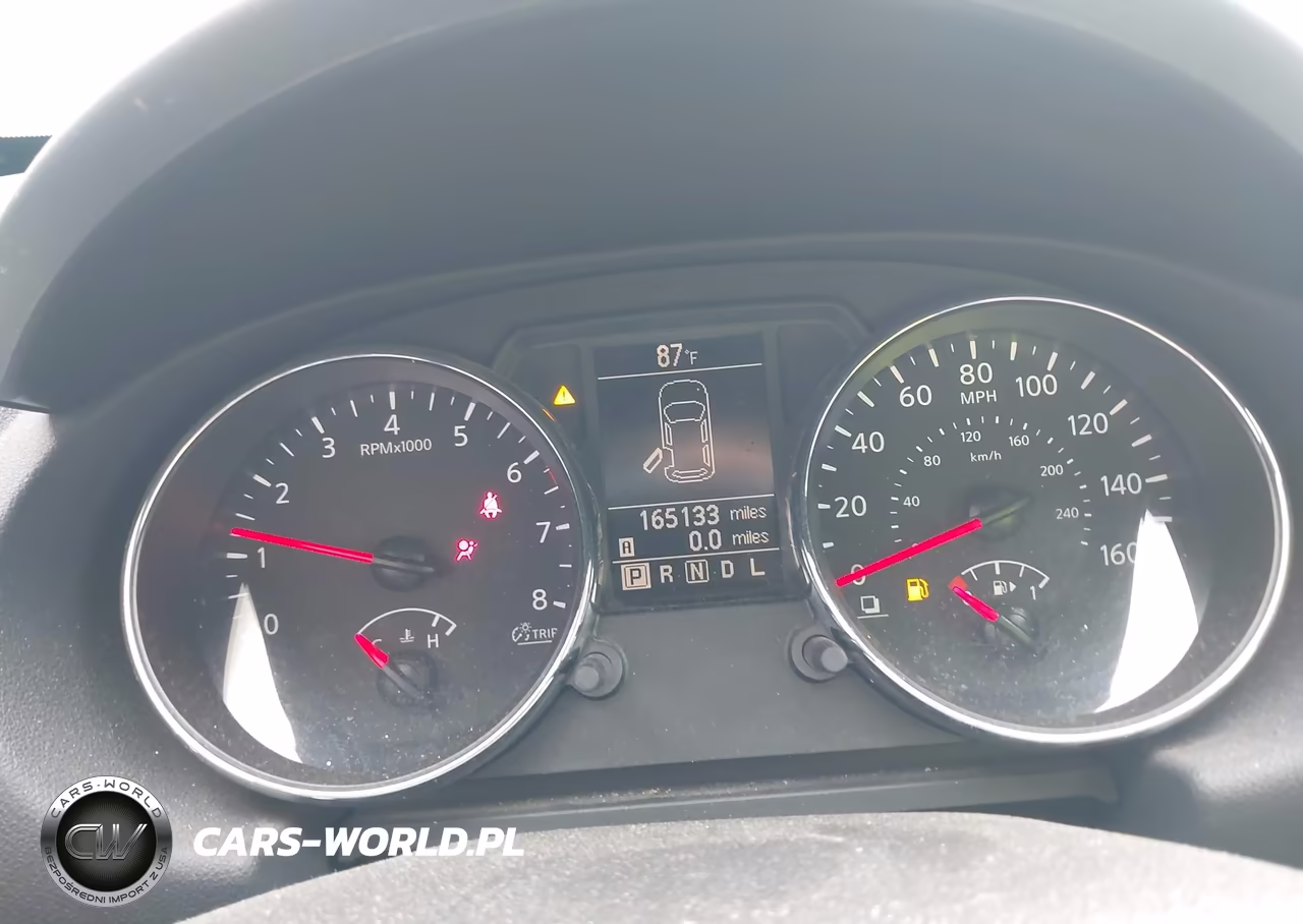 2015 Nissan Rogue Select S VIN:JN8AS5MT3FW656882 - 7