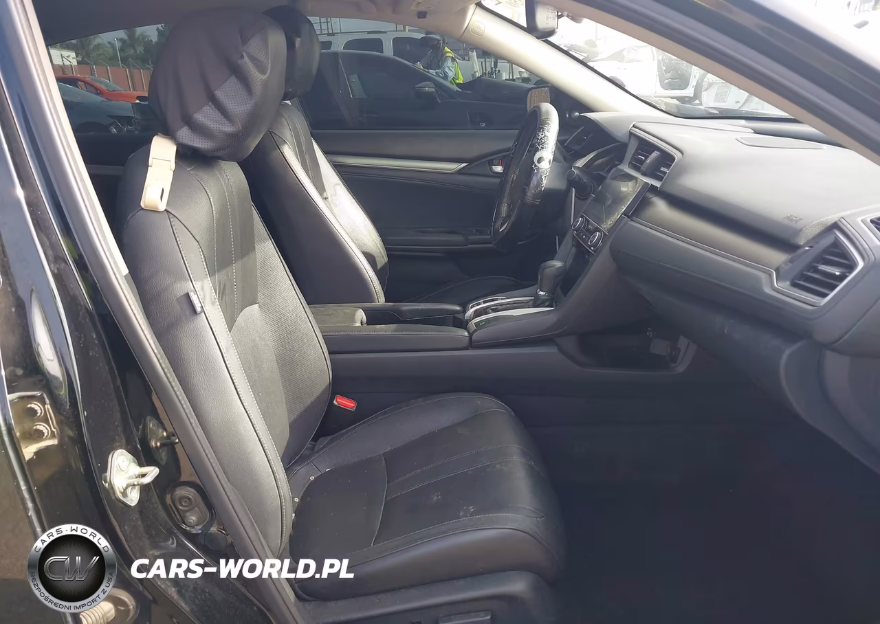 2016 Honda Civic Touring VIN:2HGFC1F94GH647084 - 5
