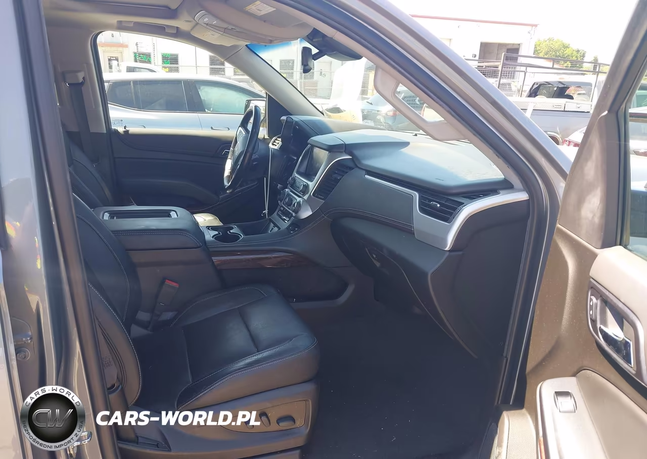 2019 GMC Yukon Xl Slt VIN:1GKS2GKC1KR275236 - 5