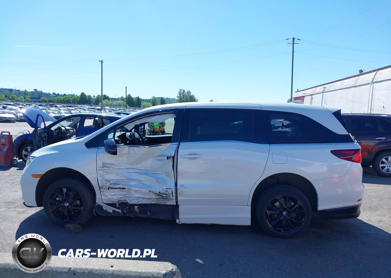 2024 Honda Odyssey Sport VIN:5FNRL6H75RB008872 - 14
