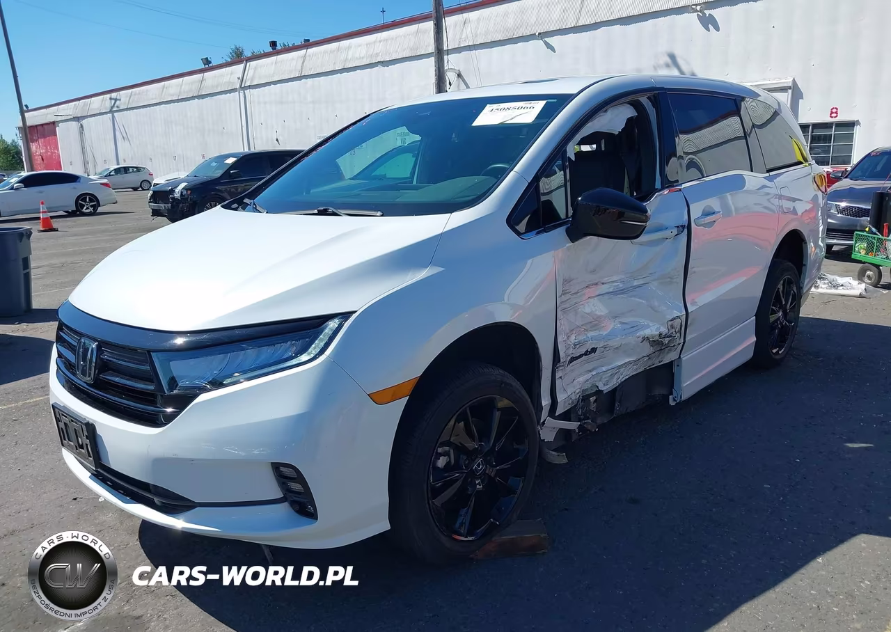 2024 Honda Odyssey Sport VIN:5FNRL6H75RB008872 - 2