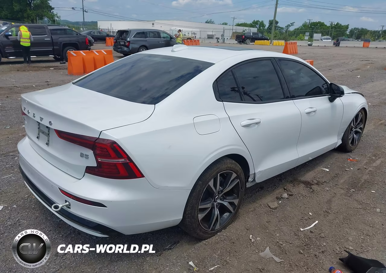 2024 Volvo S60 B5 Core Dark Theme VIN:7JRL12FK6RG321691 - 4