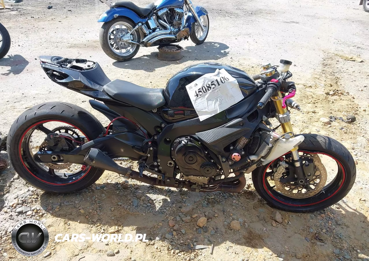 2016 Suzuki Gsx-R750 VIN:JS1GR7MA1G2100049 - 12
