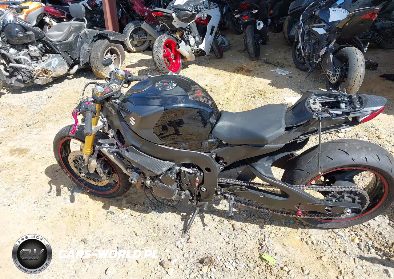2016 Suzuki Gsx-R750 VIN:JS1GR7MA1G2100049 - 13
