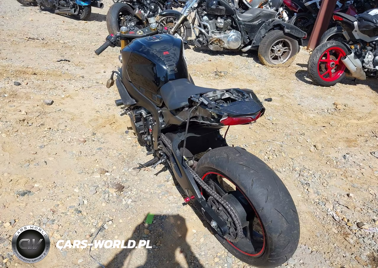2016 Suzuki Gsx-R750 VIN:JS1GR7MA1G2100049 - 3