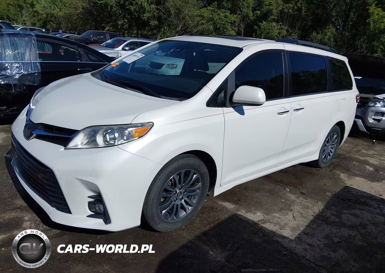 2018 Toyota Sienna Xle 8 Passenger VIN:5TDYZ3DC1JS951286 - 2